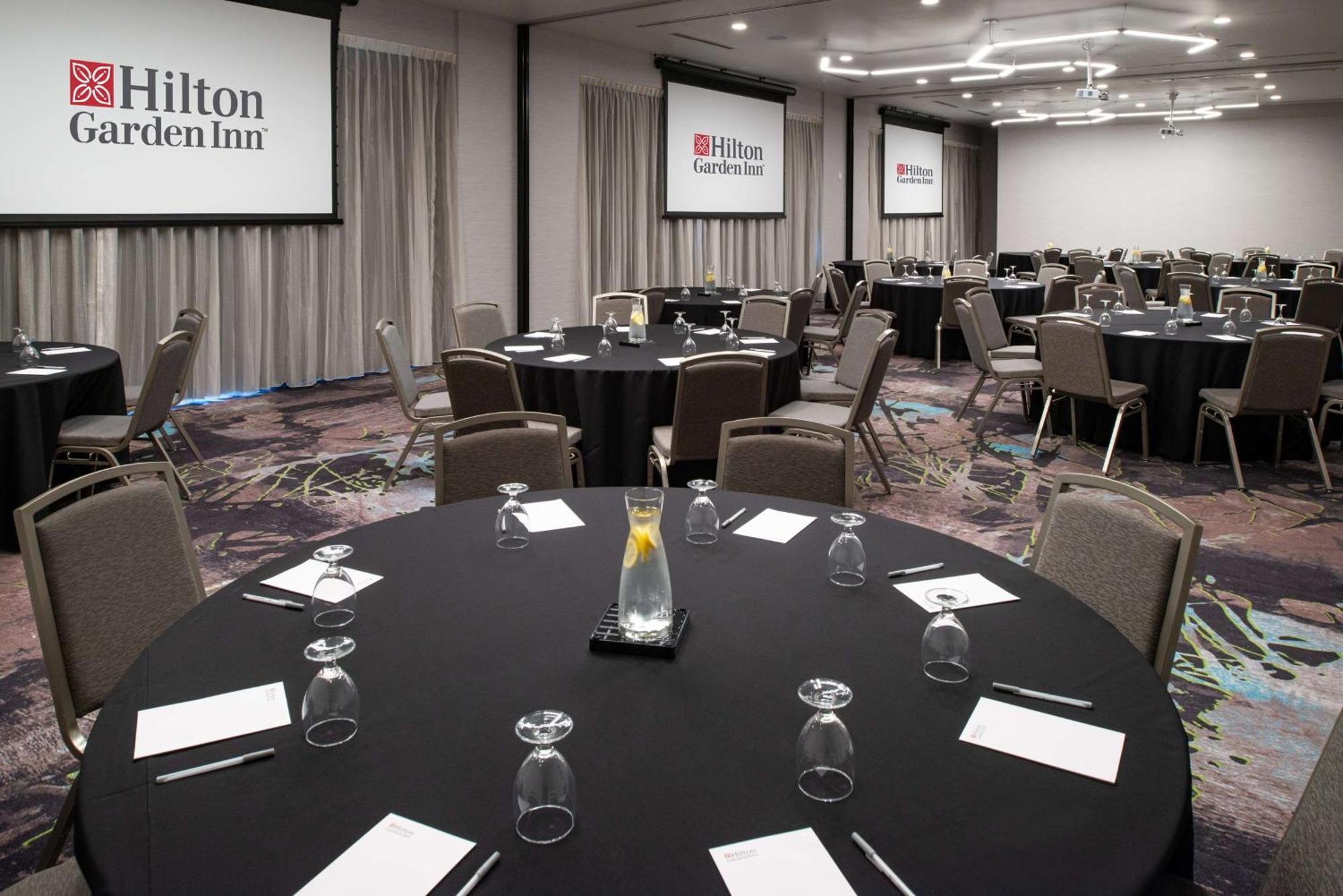 Hilton Garden Inn Seattle Lynnwood, Wa מראה חיצוני תמונה