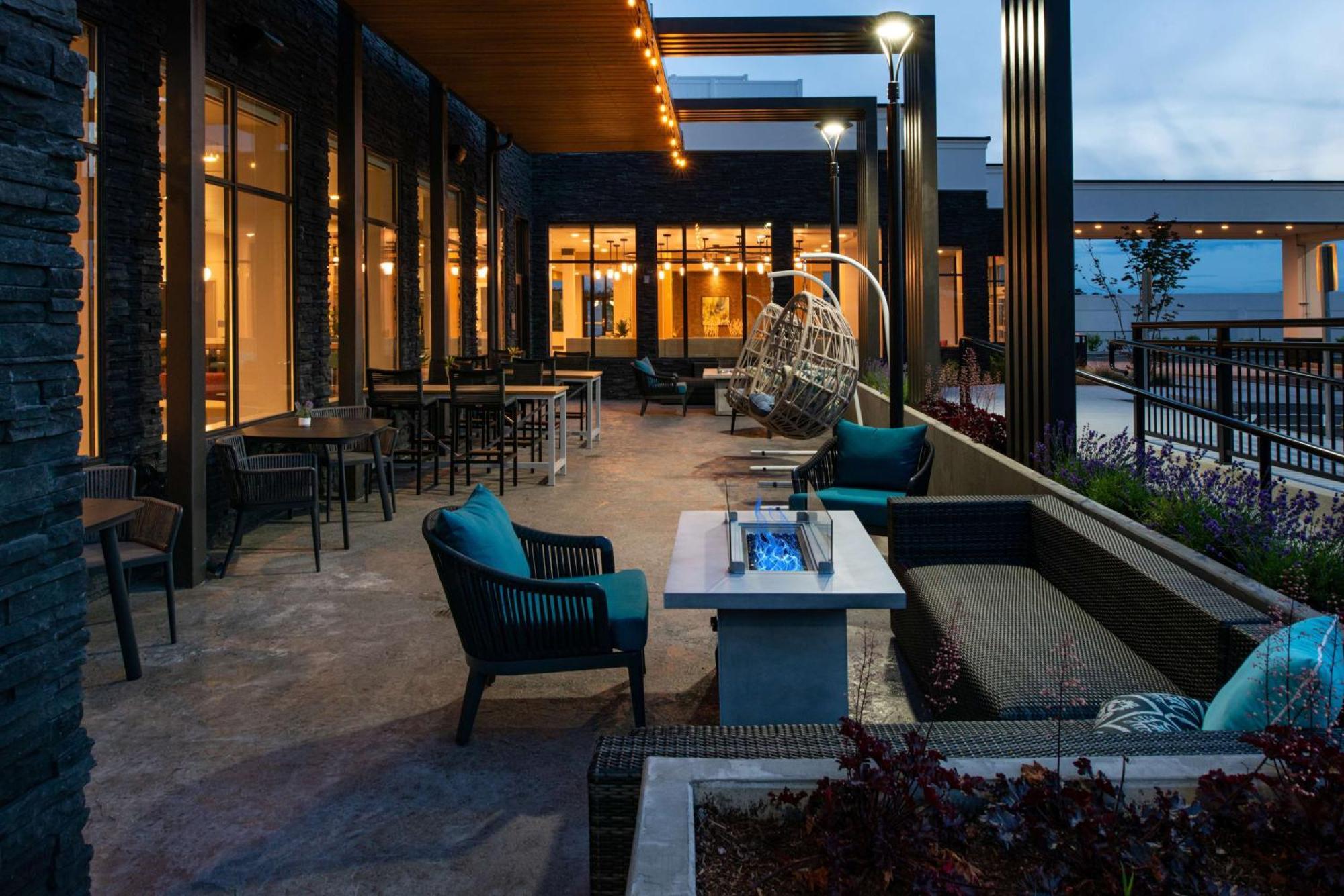 Hilton Garden Inn Seattle Lynnwood, Wa מראה חיצוני תמונה
